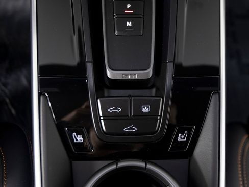 Certified 2026 Porsche 911 Carrera 4 GTS AWD/4WD image 30