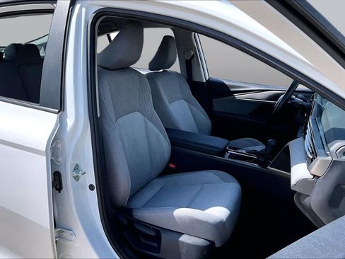 Certified 2025 Toyota Camry LE w/ Convenience Package AWD/4WD image 9