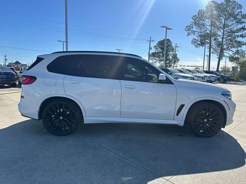 Certified 2023 BMW X5 sDrive40i w/ M Sport Package image 3