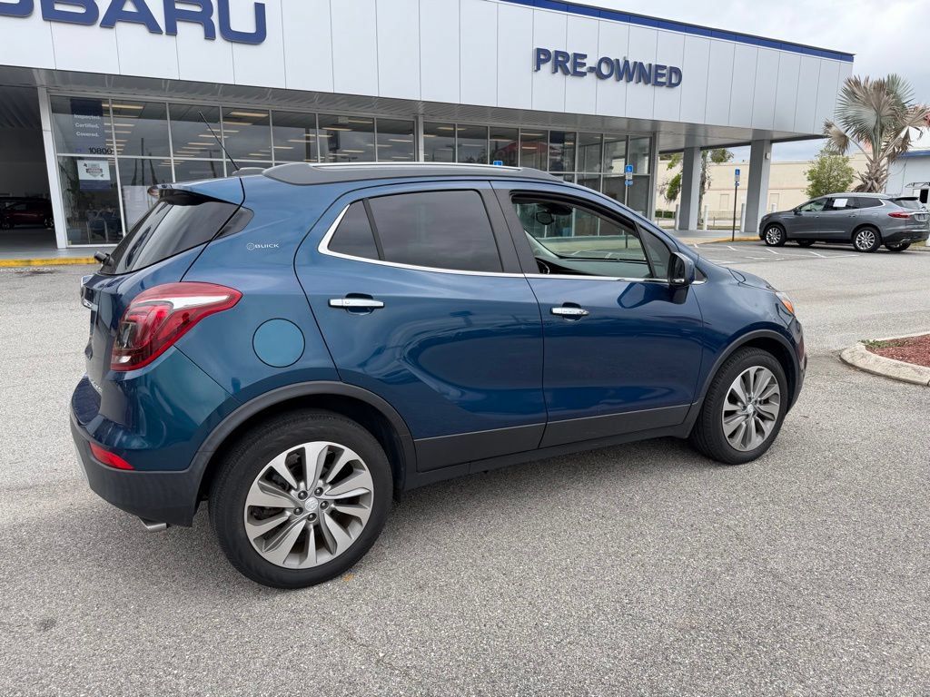 Used 2020 Buick Encore Preferred w/ Safety Package FWD image 3