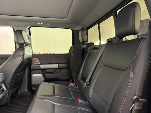 Used 2024 Ford F250 Lariat w/ Lariat Ultimate Package AWD/4WD image 28