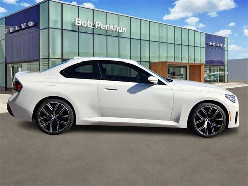 Used 2024 BMW 230i xDrive Coupe w/ Convenience Package image 27