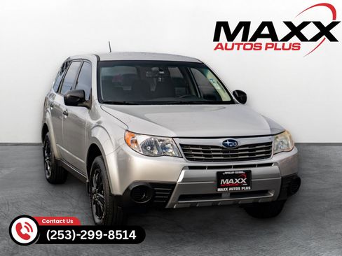 Used 2010 Subaru Forester 2.5X image 1