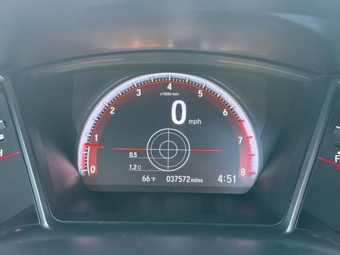 Used 2018 Honda Civic Si image 9