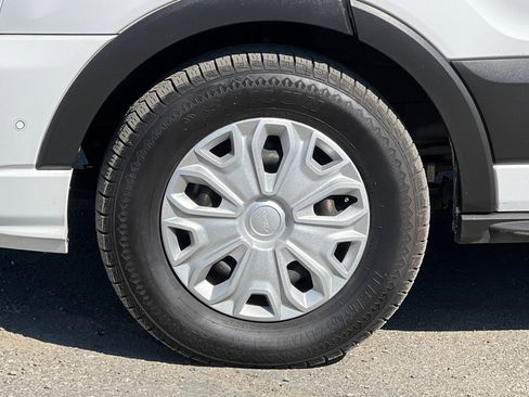 Certified 2021 Ford Transit 350 XLT image 26