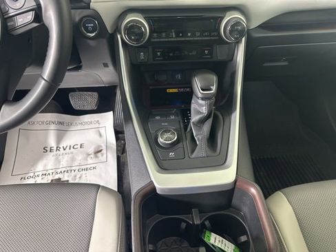 Used 2024 Toyota RAV4 Limited w/ Advanced Technology Package image 14