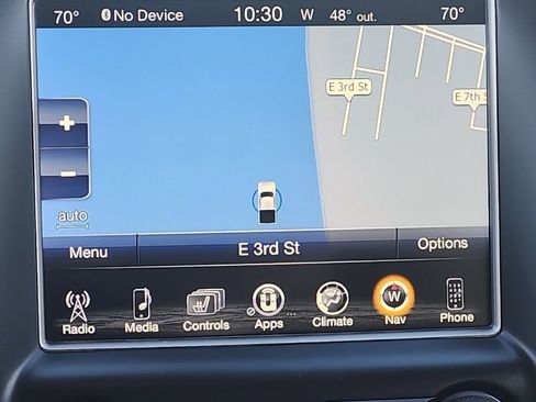 Used 2017 Jeep Grand Cherokee Limited w/ Luxury Group II image 6