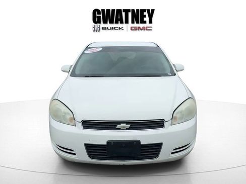 Used 2009 Chevrolet Impala LS FWD image 8