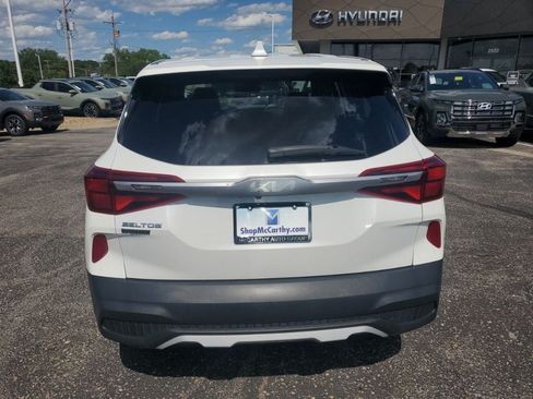 Used 2023 Kia Seltos LX AWD/4WD image 5