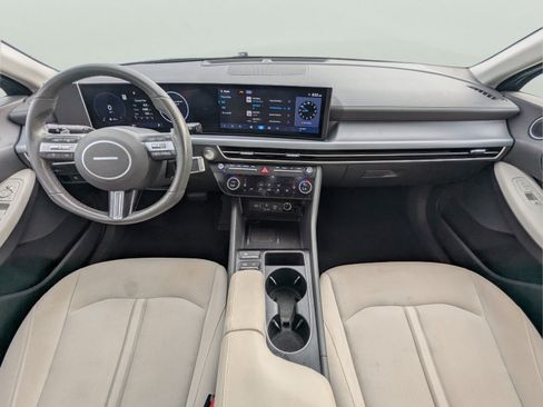 Used 2024 Hyundai Sonata SEL w/ Convenience Package FWD image 12