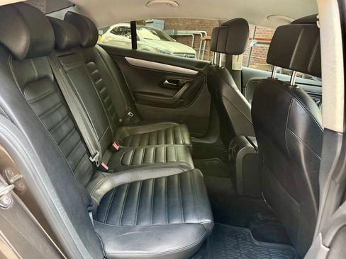 Used 2013 Volkswagen CC Sport image 17