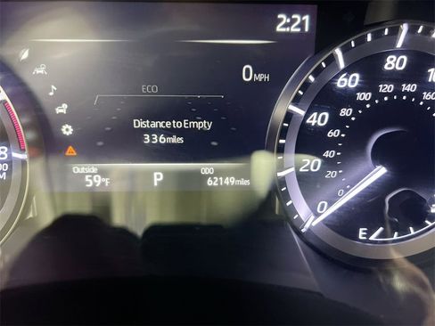 Used 2023 Toyota Highlander LE image 13