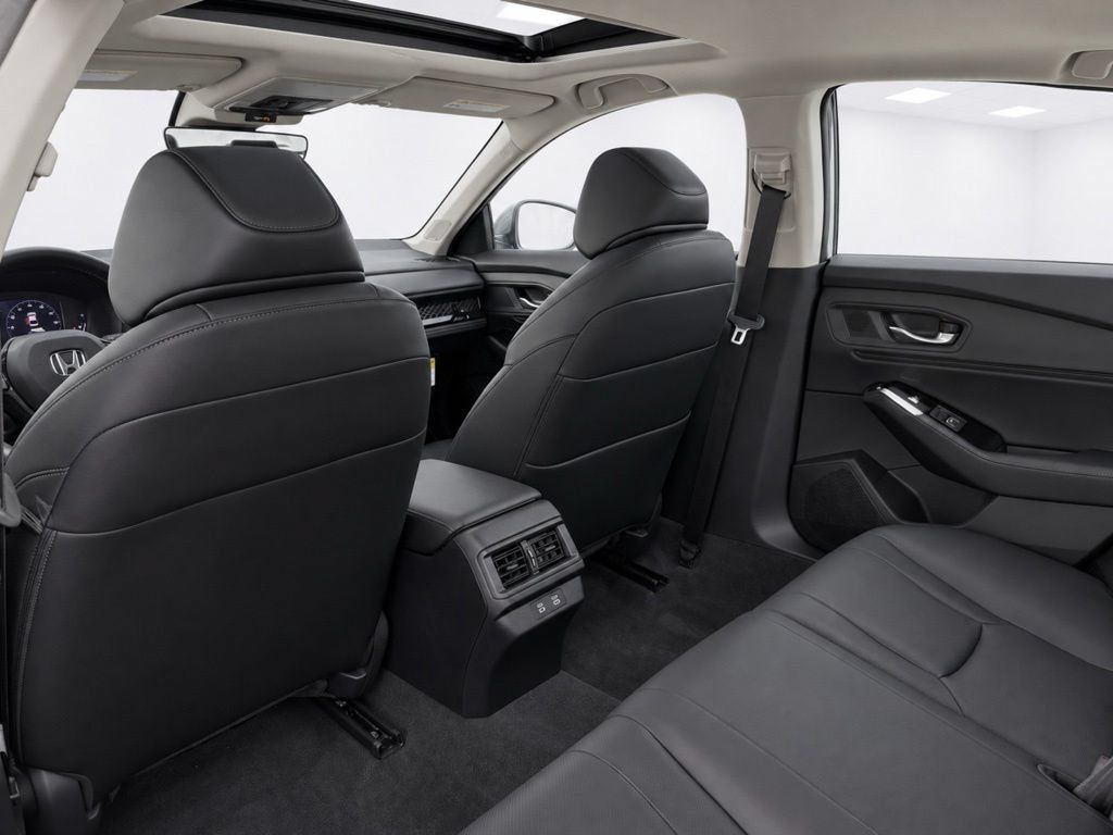 Used 2023 Honda Accord Touring image 19