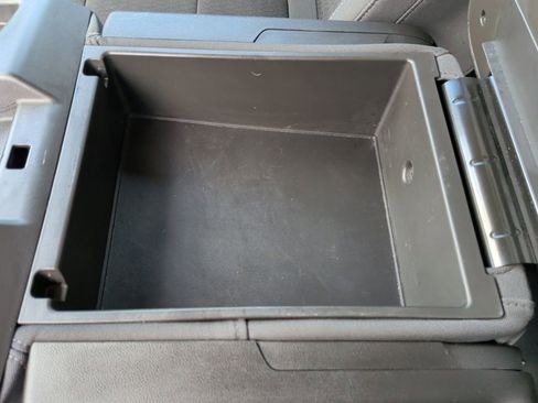 Used 2020 Chevrolet Silverado 1500 LT w/ Texas Edition image 30