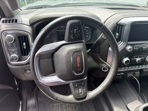Used 2019 GMC Sierra 1500 SLE w/ SLE Value Package AWD/4WD image 10