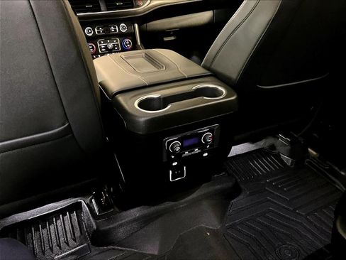 Used 2023 Chevrolet Tahoe Premier w/ Premium Package 2 image 29