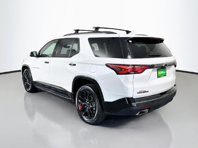 Used 2023 Chevrolet Traverse Premier w/ Redline Edition FWD image 7