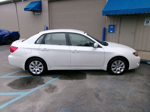 Used 2009 Subaru Impreza 2.5i image 6