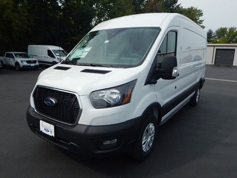 New 2025 Ford Transit 250 148 Medium Roof w/ Load Area Protection Package image 9