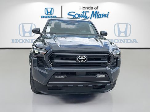 Used 2025 Toyota Tacoma SR5 RWD image 2