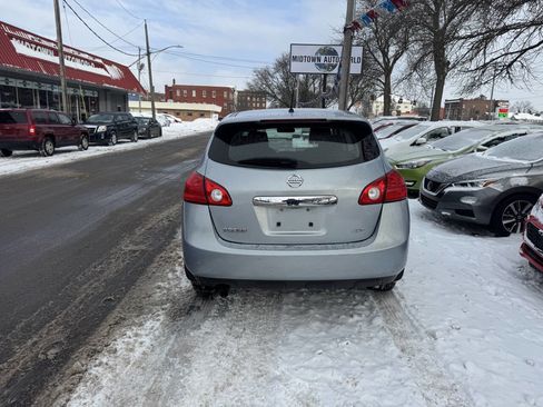 Used 2013 Nissan Rogue S image 6
