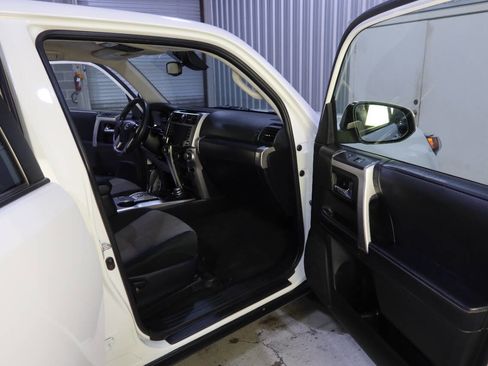 Used 2023 Toyota 4Runner SR5 image 12