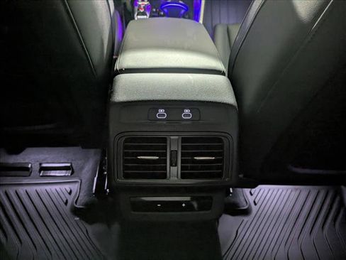 Certified 2025 Audi Q5 Premium w/ Convenience Package AWD/4WD image 22