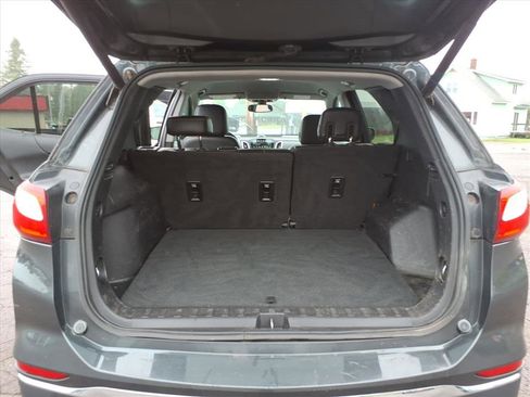 Used 2018 Chevrolet Equinox Premier image 12