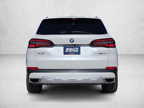 Used 2021 BMW X5 xDrive40i AWD/4WD image 7