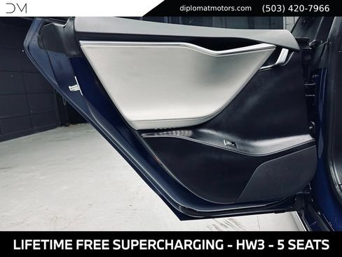Used 2016 Tesla Model S 60D AWD/4WD image 26