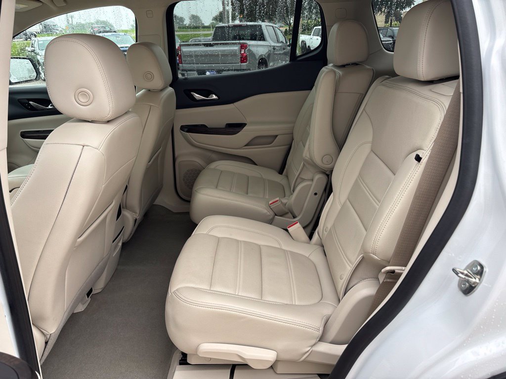 Used 2023 GMC Acadia Denali AWD/4WD image 36