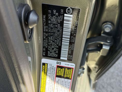Used 2025 Lexus ES 350 w/ Premium Package FWD image 31