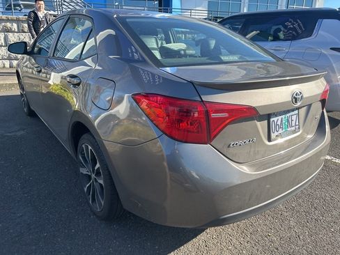 Used 2017 Toyota Corolla SE image 5