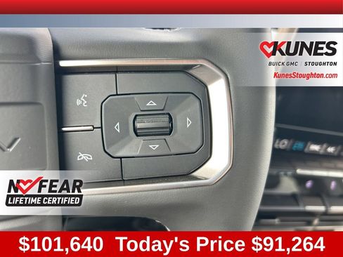 New 2025 GMC Hummer EV 2X w/ LPO, Dark Essentials Package AWD/4WD image 30