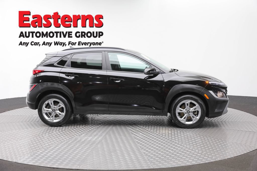 Used 2022 Hyundai Kona SEL w/ Convenience Package AWD/4WD image 5