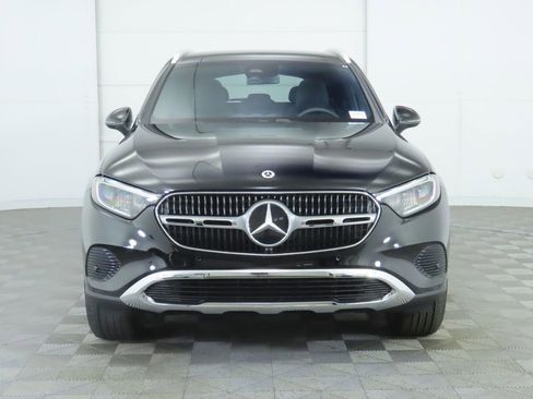 Certified 2025 Mercedes-Benz GLC 300 image 2