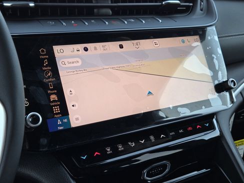 New 2026 Jeep Grand Cherokee Limited w/ Trailer Tow Package image 11