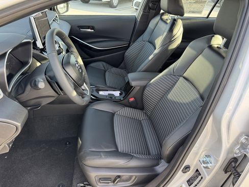 New 2026 Toyota Corolla XSE image 2