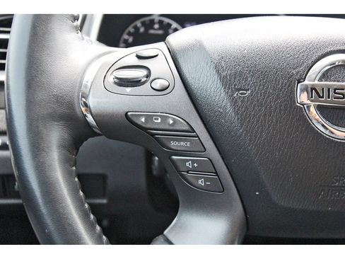 Used 2020 Nissan Murano Platinum w/ Cargo Package FWD image 13