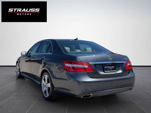 Used 2011 Mercedes-Benz E 350 4MATIC Sedan image 7