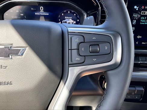 Used 2026 Chevrolet Silverado 1500 LT Trail Boss w/ Convenience Package II AWD/4WD image 37