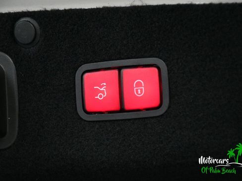 Used 2019 Mercedes-Benz S 560 Sedan image 18