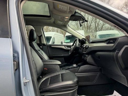 Used 2022 Ford Escape SEL AWD/4WD image 9