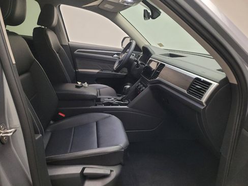 Used 2023 Volkswagen Atlas SE FWD image 21