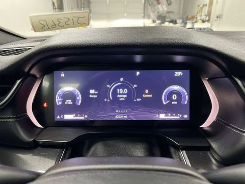 Used 2022 Jeep Grand Cherokee Altitude image 11