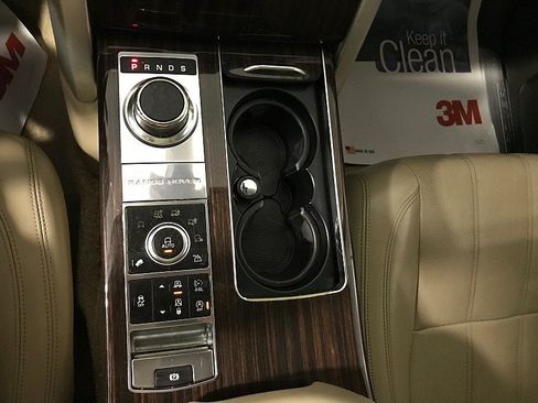 Used 2014 Land Rover Range Rover Supercharged AWD/4WD image 29