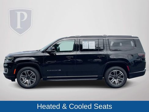 Used 2024 Jeep Wagoneer Series II w/ Flexible Seating Group AWD/4WD image 6