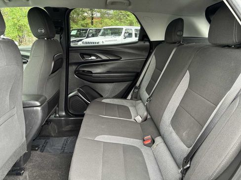 Used 2021 Chevrolet TrailBlazer LT w/ LPO, Blackout Package AWD/4WD image 24