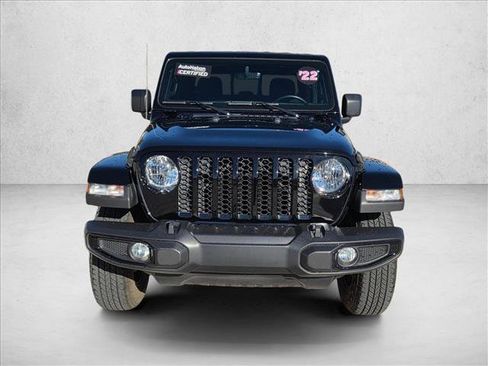 Used 2022 Jeep Gladiator Sport image 2