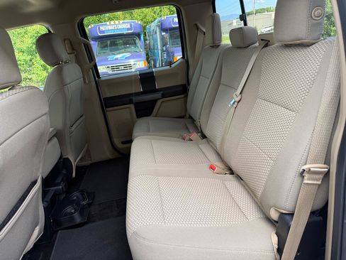 Used 2018 Ford F150 XLT w/ Equipment Group 301A Mid AWD/4WD image 27